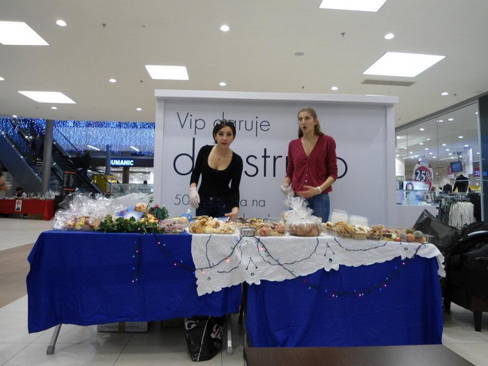 Predbožićna akcija u Suernovi, Foto: Udruga Down Zadarske županije, Anđela Horvat