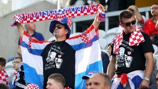 Hrvatski navijači okupirali Lens uoči utakmice s Portugalom, Photo: PIXSELL Hrvatski navijači okupirali Lens uoči utakmice s Portugalom, Photo: PIXSELL