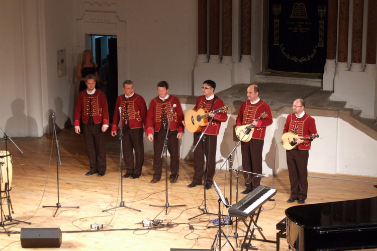 “Muzicki miris Mediterana – koncert klape i mandoline u novosadskoj Sinagog, Foto: Miroslav Babic