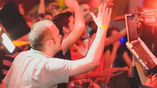 Siniša Vuco @ Hitch bar, 16.5.2015. (Foto: Ivan Toman)