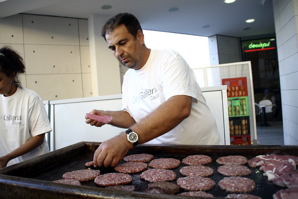 City Galleria: Rodjendanska rostiljada 3. listopada 2009. City Galleria: Rodjendanska rostiljada 3. listopada 2009.