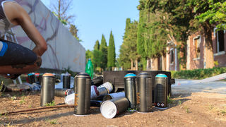 Pripreme za KvartArt festival: grafiteri u akciji