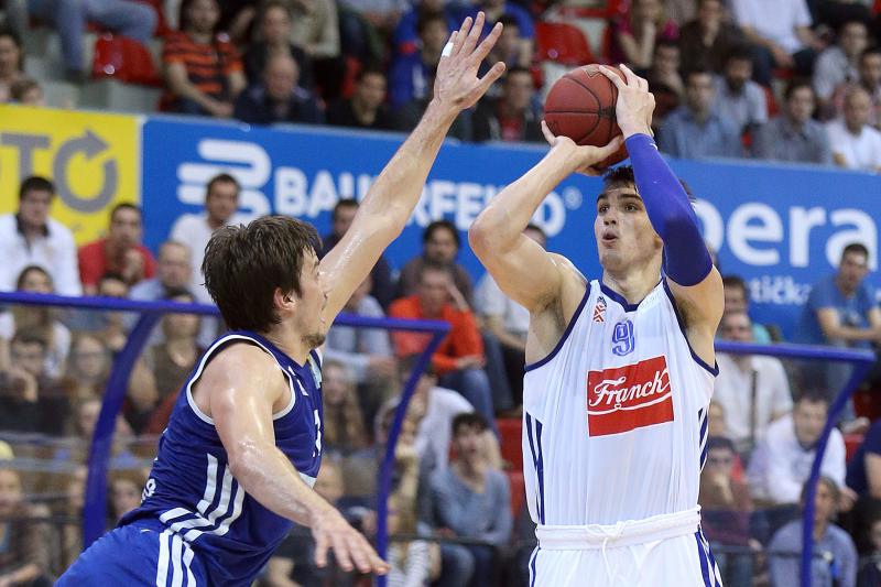 Zagreb – 7. kolo A-1 lige za prvaka, KK Cibona – KK Zadar 82-66. Photo: Goran Stanzl/PIXSELL Zagreb – 7. kolo A-1 lige za prvaka, KK Cibona – KK Zadar 82-66. Photo: Goran Stanzl/PIXSELL