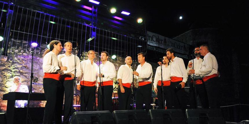 Klapa Cambi iz Splita Klapa Cambi iz Splita