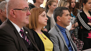 Image 432663 (auto) Image 432663 (auto)