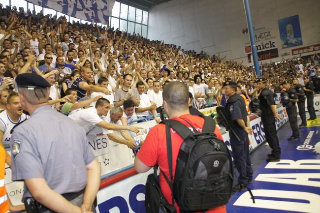 Jazine i Tornado: Prvaci za sva vremena!