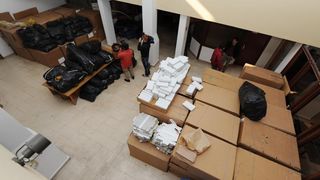 Zadar – Zadarska policija razbila veliki lanac krijumcarenja duhana. Zaplijenjeno je 2,5 tone duhana vrijednosti oko tri miljuna kuna. Photo: Hrvoje Jelavic/PIXSELL Zadar – Zadarska policija razbila veliki lanac krijumcarenja duhana. Zaplijenjeno je 2,5 tone duhana vrijednosti oko tri miljuna kuna. Photo: Hrvoje Jelavic/PIXSELL