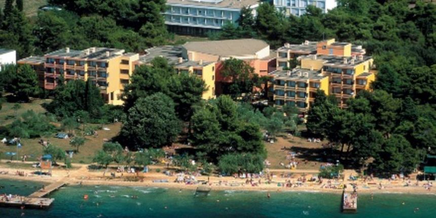 Hotel Donat na Boriku (Foto: lotos-croatia.com)