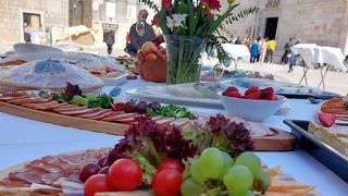 uskršnji doručak u Gradu Pagu