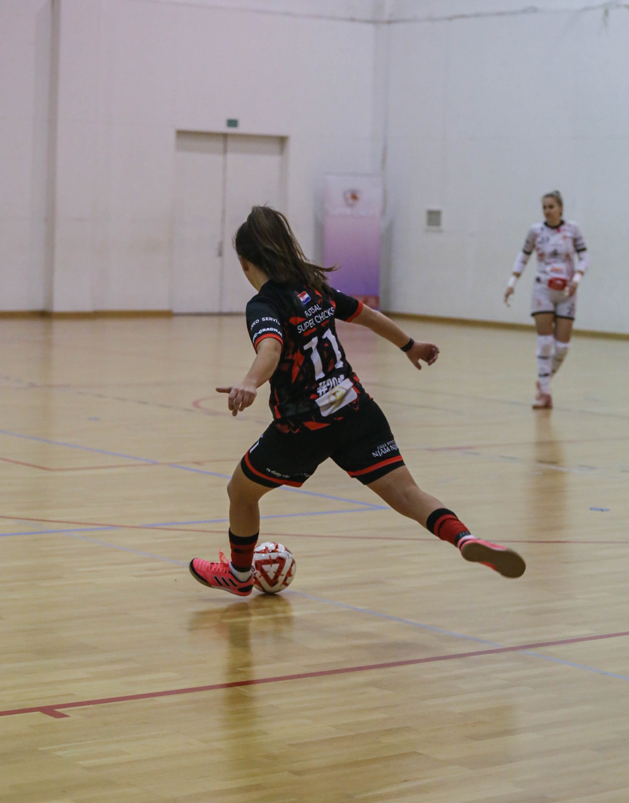 Futsal Super chicks – MC PLUS 2:5 Futsal Super chicks – MC PLUS 2:5