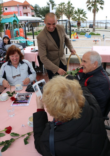 U organizaciji Općine Vir i Vir turizma virskim damama podijeljeno 400 ruža u povodu Dana žena