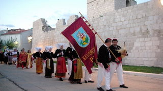 Paški ljetni karneval 2014. Paški ljetni karneval 2014.