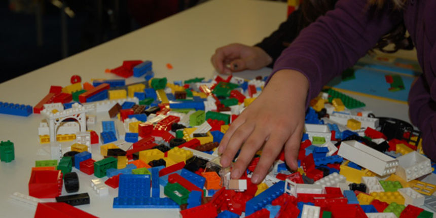 Image 378289 (auto) Image 378289 (auto)