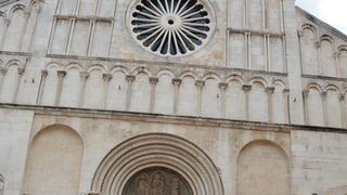 Predstavljanje svečane zadarske pučke nošnje, foto: Iva Perinčić Predstavljanje svečane zadarske pučke nošnje, foto: Iva Perinčić