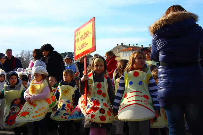 Karnevalić Radija 057, 8. veljače 2013. foto: Čedo Kaica Karnevalić Radija 057, 8. veljače 2013. foto: Čedo Kaica