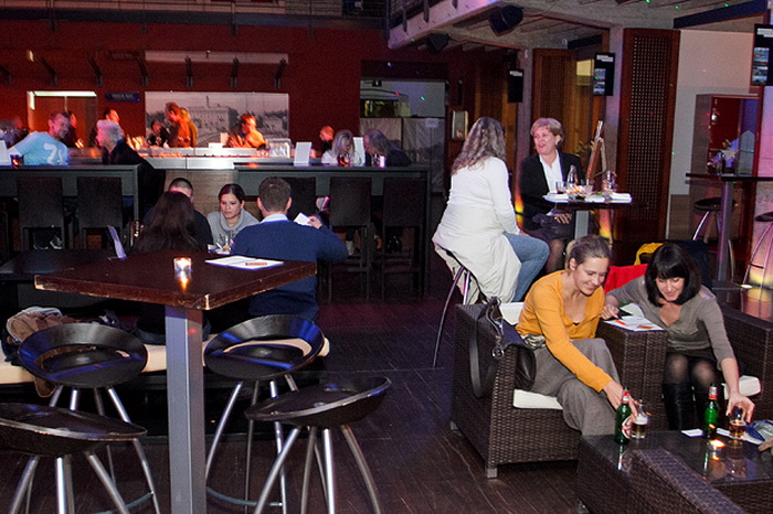 Business lounge: koncert Martine Thomas i Emila Šprljana, foto: Leo Banić Business lounge: koncert Martine Thomas i Emila Šprljana, foto: Leo Banić