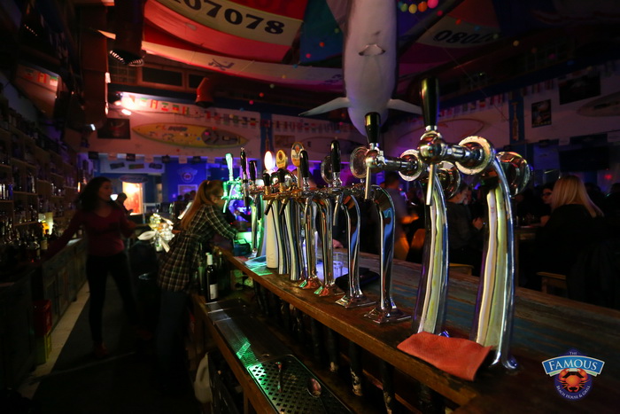 Noa & Funkblusters @ Famous Beach Bar & Grill 4. studenog 2016.