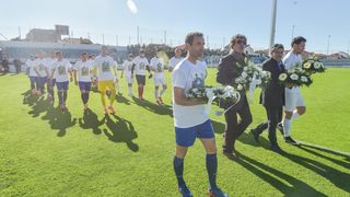 Igrači i navijači NK Zadar obilježili 10. obljetnicu tragične smrti Hrvoja Ćustića Igrači i navijači NK Zadar obilježili 10. obljetnicu tragične smrti Hrvoja Ćustića