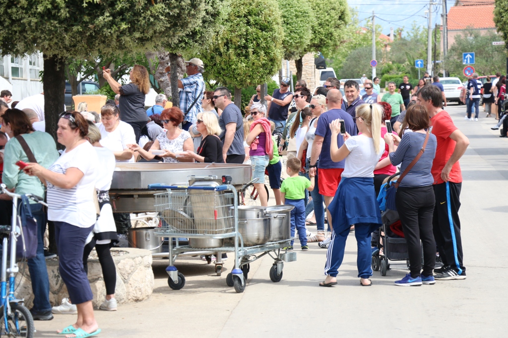 Velika prvosvibanjska fešta na Viru Velika prvosvibanjska fešta na Viru