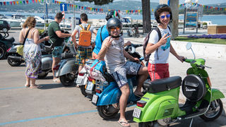 Vespaši zauzeli Biograd, foto: Vinko Pešić