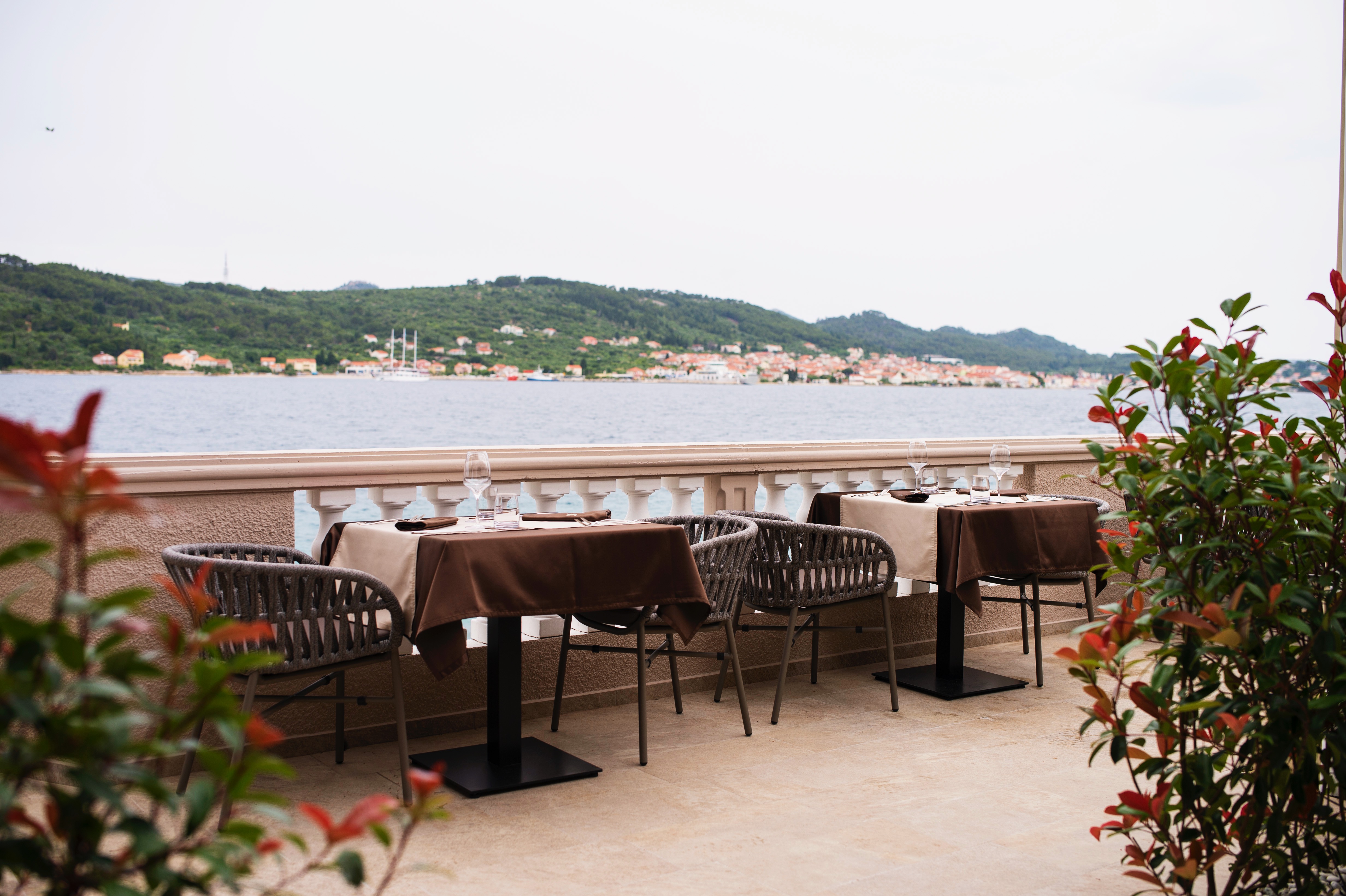 Restoran Lazaret na otoku Ošljaku, savršeno mjesto za bijeg od svakodnevice Restoran Lazaret na otoku Ošljaku, savršeno mjesto za bijeg od svakodnevice
