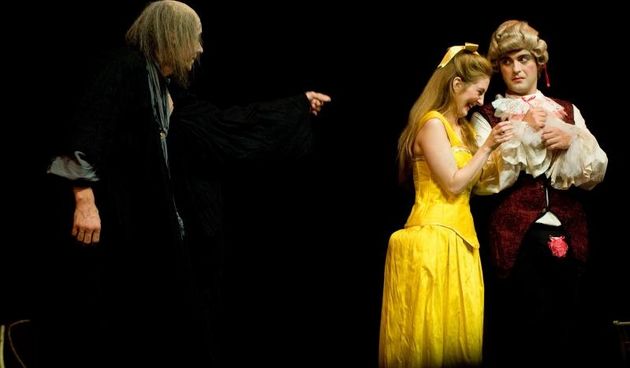 U Satirickom kazalistu Vidra odrzana je premijera komedije Skrtac kazalista Merlin u kojoj glume Ivan Horvat, Ana Merlin, Gordana Simic i Ivan Bosnjak. Photo: Davor Visnjic/PIXSELL