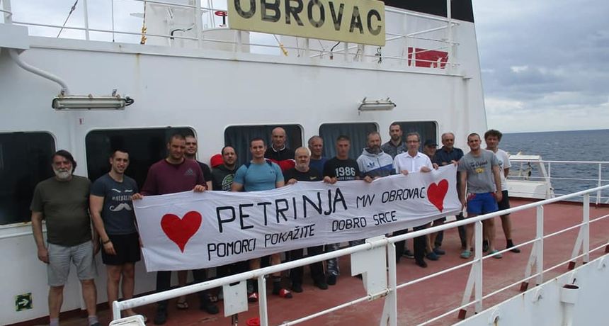 Posada broda Obrovac Tankerske plovidbe poslala dirljivu podršku stradalima u potresu Posada broda Obrovac Tankerske plovidbe poslala dirljivu podršku stradalima u potresu