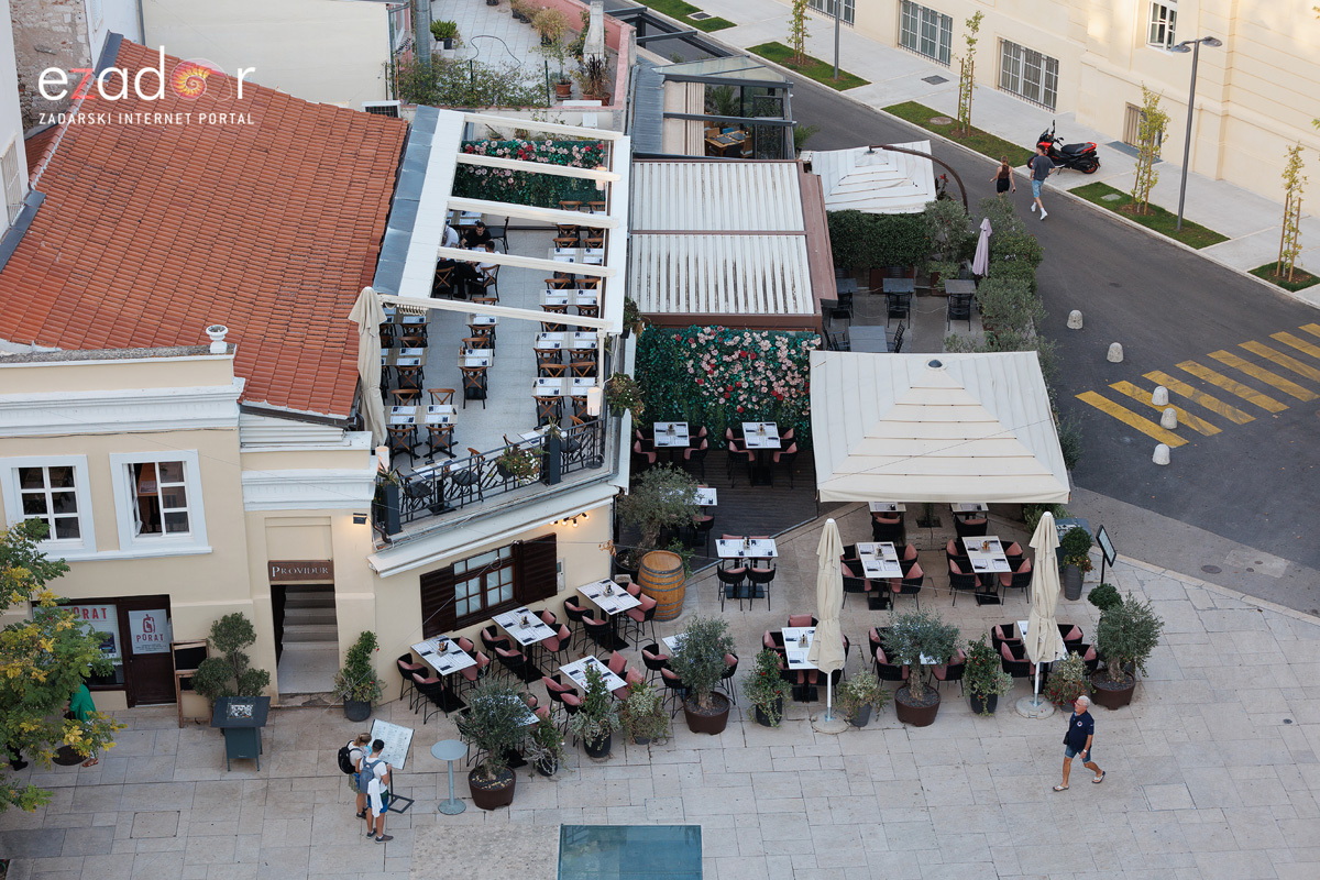 Večernji đir po gradu 3. listopada 2023. Večernji đir po gradu 3. listopada 2023.