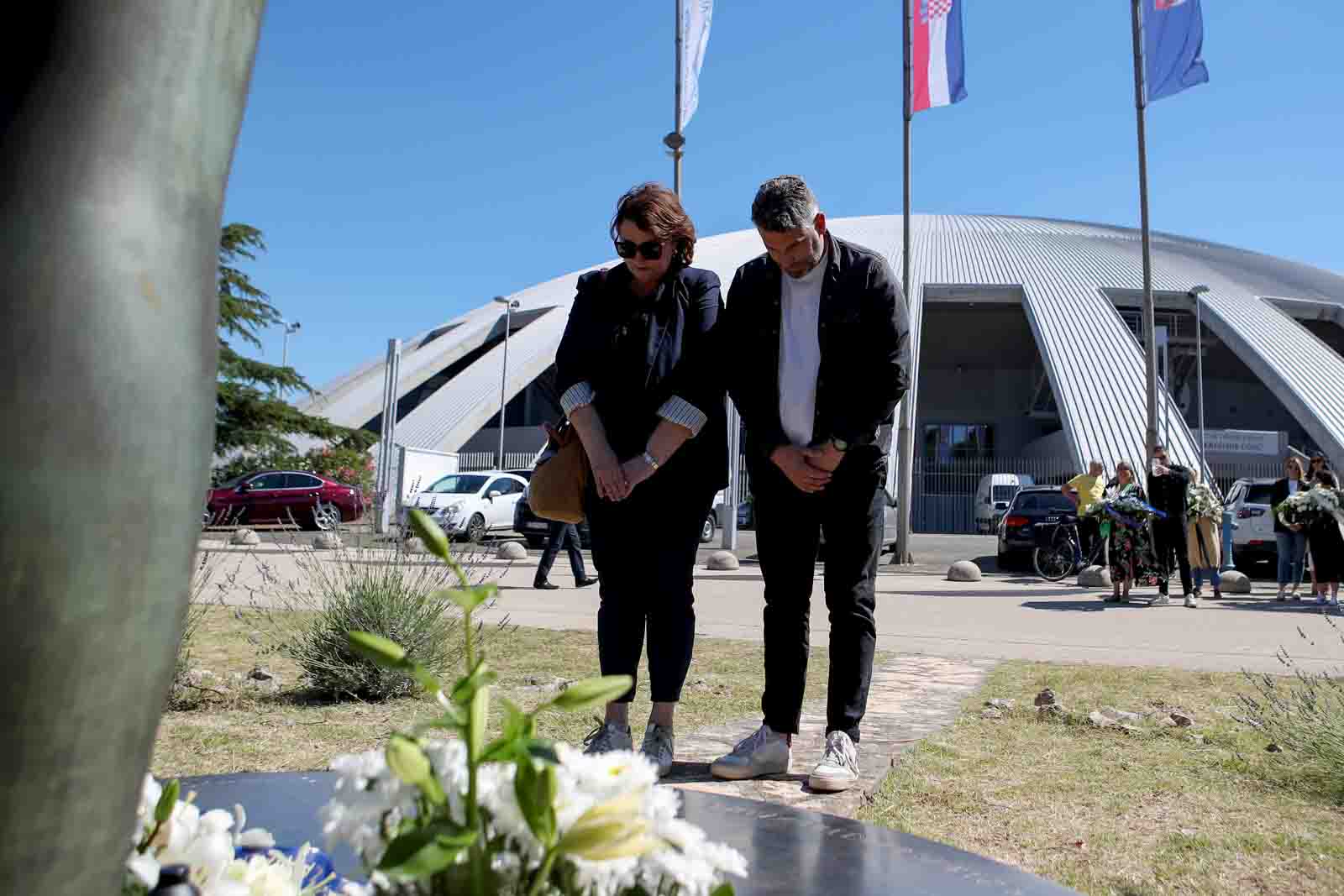 30 godina bez Krešimira Ćosića 30 godina bez Krešimira Ćosića