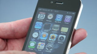 Zagreb, 230910.
T-mobile, Savska cesta.
Na na konferenciji za novinare predstavljen je IT novinarima iPhone 4, nasljednik populanog iPhone-a 3 GS.
Hrvatski telekom od petka ujutro i sluzbeno pocinje prodavati iPhone 4 u Hrvatskoj. Pametni telefon koji je