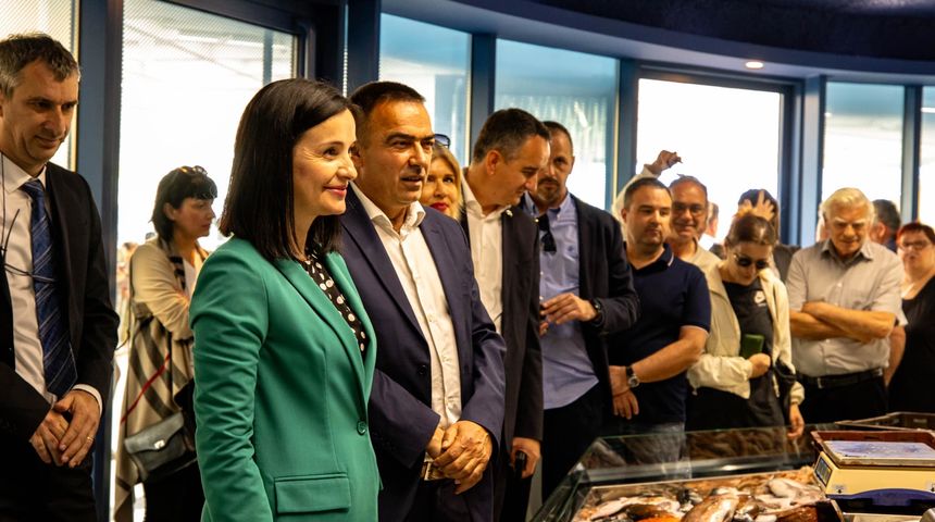 Biograd: Evo kakva je ponuda na novootvorenoj ribarnici Biograd: Evo kakva je ponuda na novootvorenoj ribarnici