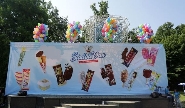 arku Maksimir Ledo organizirana proslava prvog SladoleDana. Vodeci hrvatski i regionalni proizvodjac Ledo proglasio danasnji dan praznikom sladoleda i sluzbeno otvorio sladolednu sezonu.