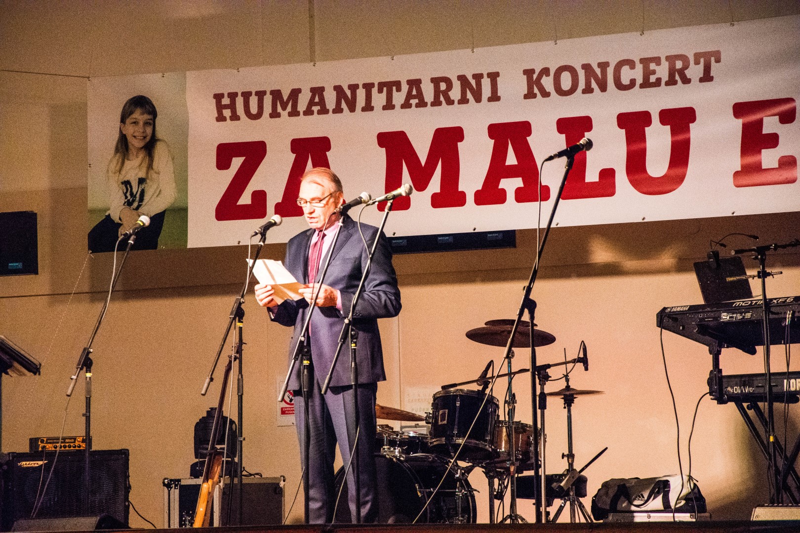 Humanitarni koncert “Za malu Enu” u Povljani Humanitarni koncert “Za malu Enu” u Povljani