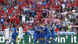Stadion Geoffroy-Guichard, Saint-Etienne, UEFA EURO 2016., 2. kolo, skupina D, Česka – Hrvatska. Photo: PIXSELL Stadion Geoffroy-Guichard, Saint-Etienne, UEFA EURO 2016., 2. kolo, skupina D, Česka – Hrvatska. Photo: PIXSELL
