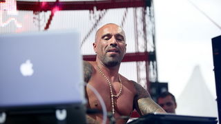 David Morales u Papayi na Zrcu