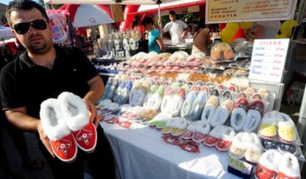 Sajam suvenira (Nikša Stipaničev/CROPIX)