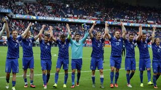 Slavlje igrača i navijača nakon pobjede nad Turskom. Photo: Sanjin Strukić/PIXSELL Slavlje igrača i navijača nakon pobjede nad Turskom. Photo: Sanjin Strukić/PIXSELL