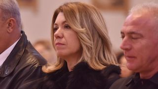 Kistanje: Zadarski nadbiskup Želimir Puljić blagoslovio relikvije sv. Nikole. Foto: Hrvoje Jelavić/PIXSELL Kistanje: Zadarski nadbiskup Želimir Puljić blagoslovio relikvije sv. Nikole. Foto: Hrvoje Jelavić/PIXSELL