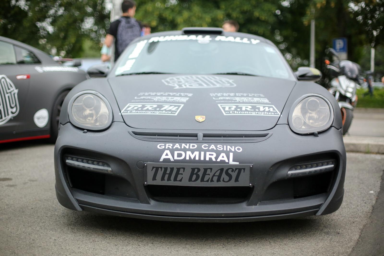 Zagreb: 40 sportskih automobila na Runball Rallyju ispred hotela Admiral