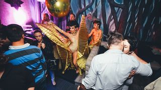 Votka party u Svarog Baru, Foto: Iva Perinčić Votka party u Svarog Baru, Foto: Iva Perinčić