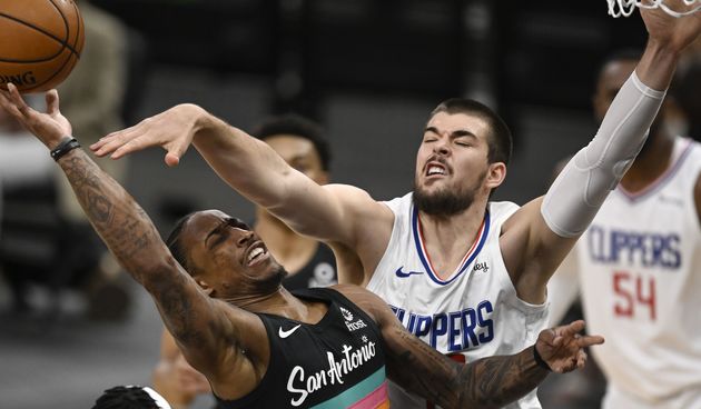 San Antonio Spurs – LA Clippers