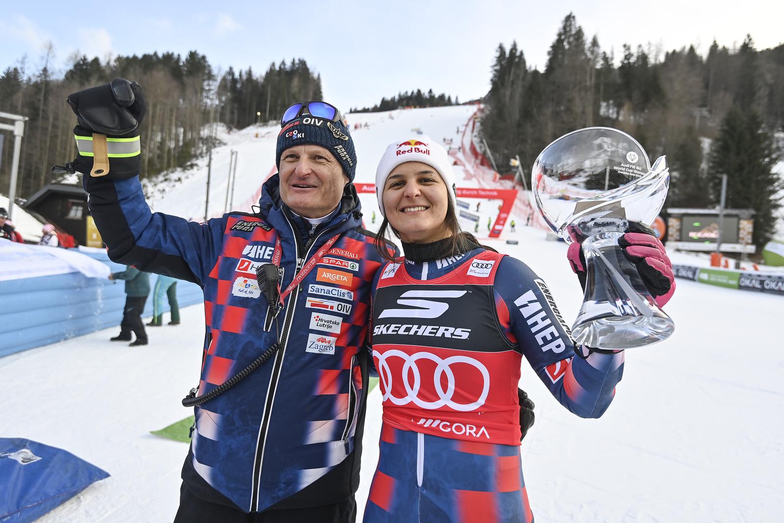 Zrinka Ljutić pobjedica je slaloma u Kranjskoj Gori Zrinka Ljutić pobjedica je slaloma u Kranjskoj Gori