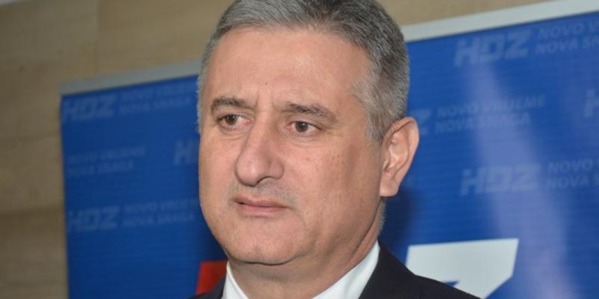 Sisak – Na proslavi 25-te obljetnice osnivanja sisackog HDZ-a medju brojnim uzvanicima i osnivacima bio je i predsjednik stranke Tomislav Karamarko. Photo: Nikola Cutuk/PIXSELL Sisak – Na proslavi 25-te obljetnice osnivanja sisackog HDZ-a medju brojnim uzvanicima i osnivacima bio je i predsjednik stranke Tomislav Karamarko. Photo: Nikola Cutuk/PIXSELL