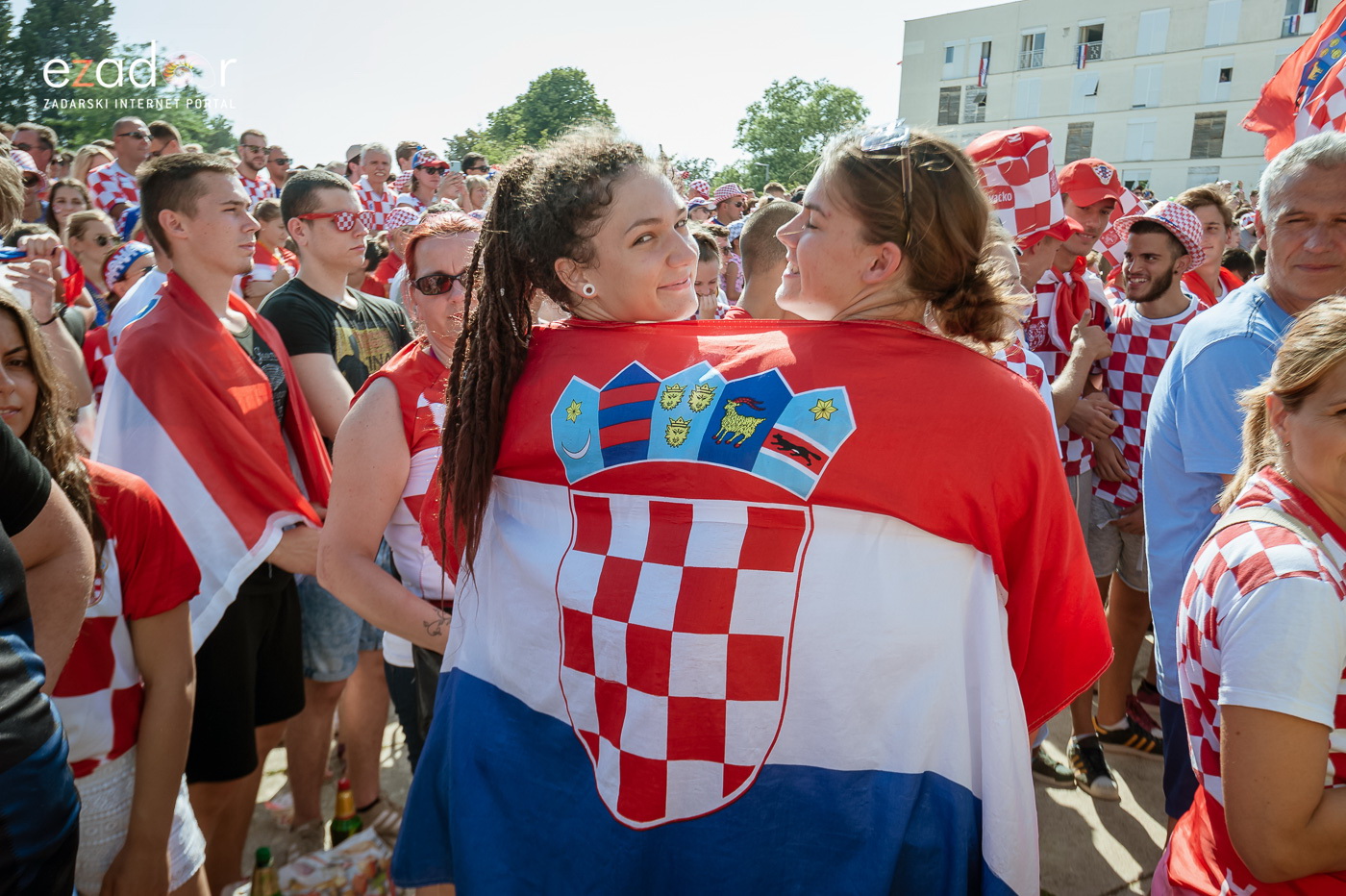 Navijačko ludilo u Zadru za vrijeme i nakon finala Svjetskog prvenstva Navijačko ludilo u Zadru za vrijeme i nakon finala Svjetskog prvenstva