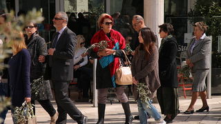 Cvjetnica 20. ožujka 2016: Nakon blagoslova maslinovih grančica, nadbisku Želimir Puljić predvodio je procesiju do katedrale sv. Stošije gdje je služio misno slavlje na kojem se pjevala Muka našeg Gospodina Cvjetnica 20. ožujka 2016: Nakon blagoslova maslinovih grančica, nadbisku Želimir Puljić predvodio je procesiju do katedrale sv. Stošije gdje je služio misno slavlje na kojem se pjevala Muka našeg Gospodina