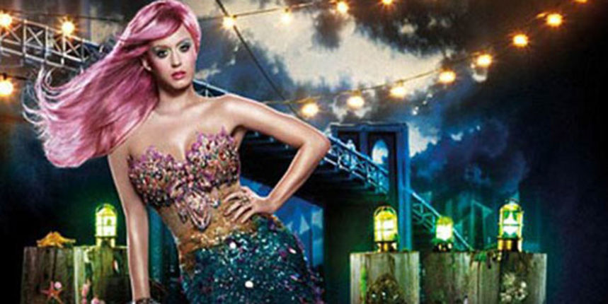 Katy Perry snimila reklamu u ulozi seksi sirene, foto: GHD