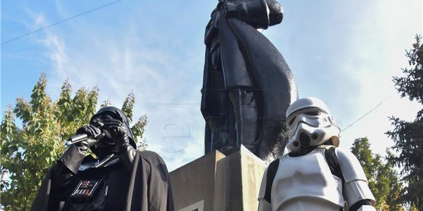 Kip Dartha Vadera u Odesi, Foto: Hina Kip Dartha Vadera u Odesi, Foto: Hina