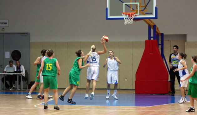 a-1 liga zene: ZKK Zadar – ZKK Tresnjevka 83-46, Foto: Mladen Malik