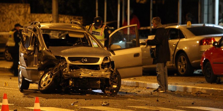 Split: Stravičan sudar u Dubrovačkoj ulici Split: Stravičan sudar u Dubrovačkoj ulici