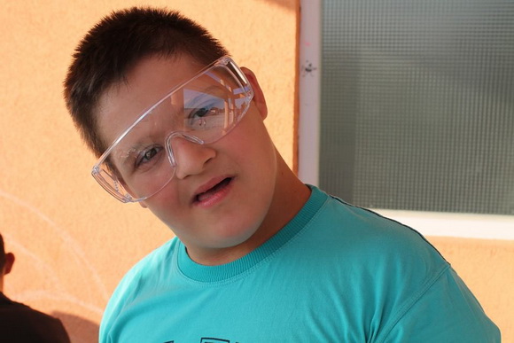 Benkovac: građanska akcija “Kad se male ruke slože – za veseliji grad” Benkovac: građanska akcija “Kad se male ruke slože – za veseliji grad”